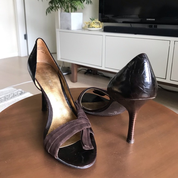 Nine West open toe heels. Great condition. - Picture 4 of 5